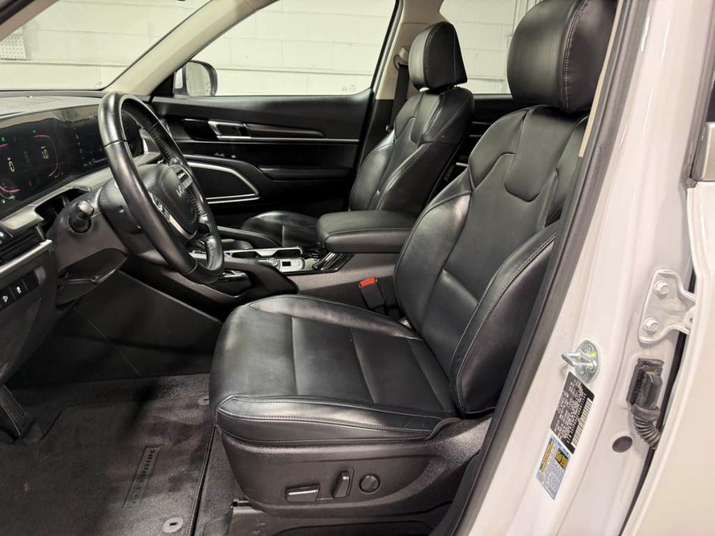 used 2024 Kia Telluride car, priced at $31,985