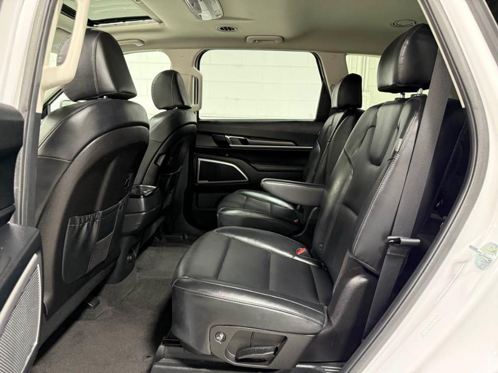 used 2024 Kia Telluride car, priced at $31,985