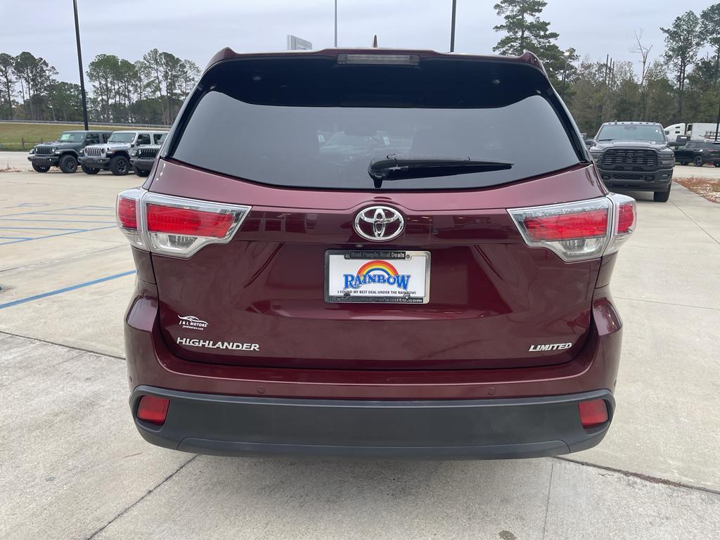 used 2014 Toyota Highlander car, priced at $16,947