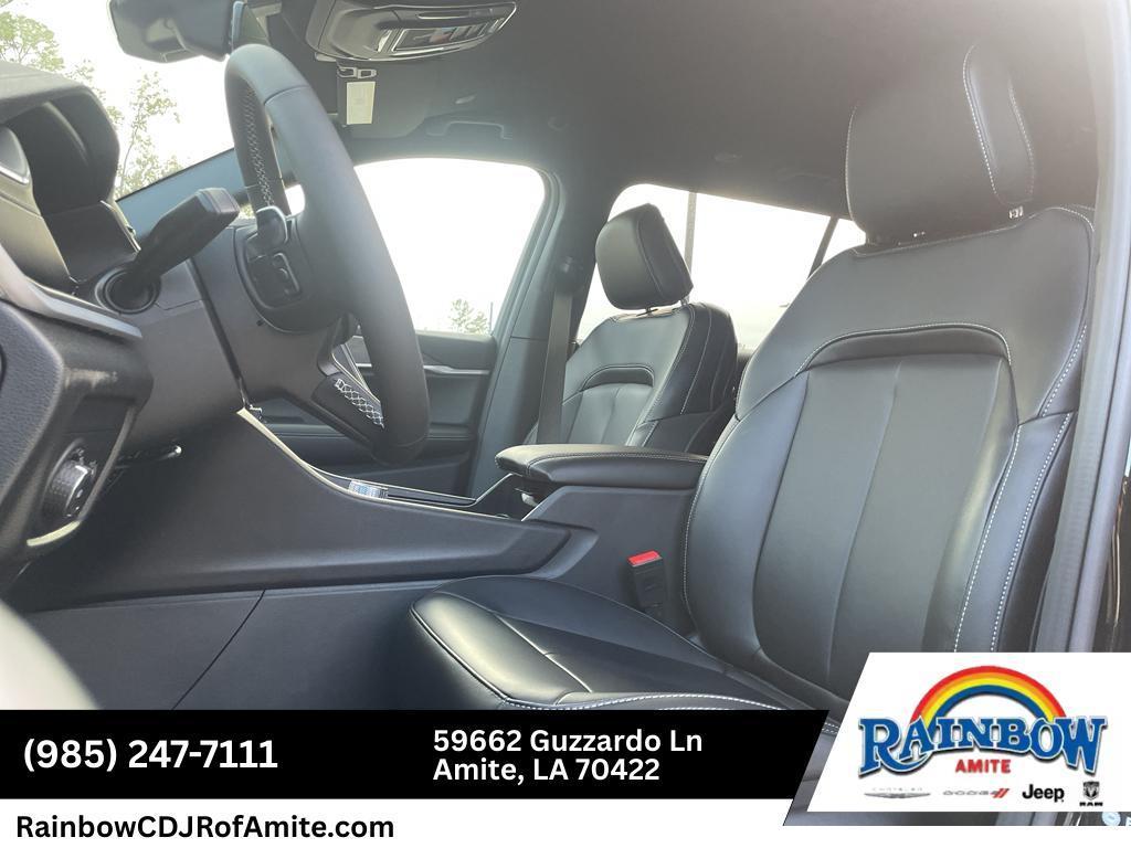 new 2025 Jeep Grand Cherokee L car, priced at $44,870