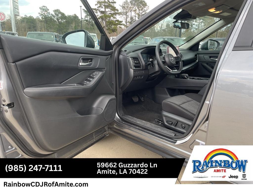 used 2024 Nissan Rogue car, priced at $21,897