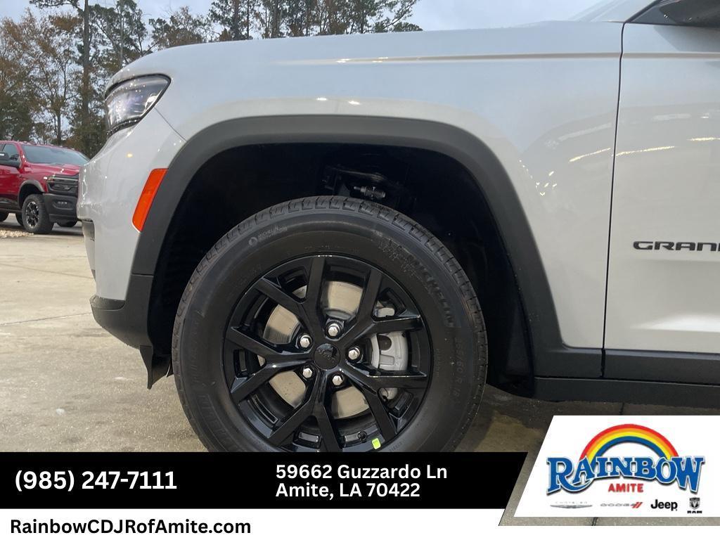 new 2025 Jeep Grand Cherokee L car, priced at $44,534