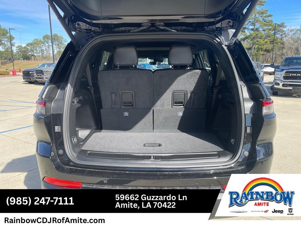 new 2025 Jeep Grand Cherokee L car, priced at $41,330