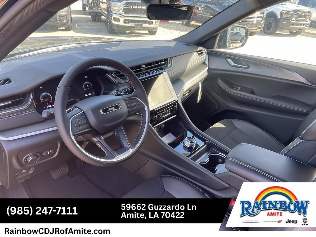 new 2025 Jeep Grand Cherokee L car, priced at $41,330