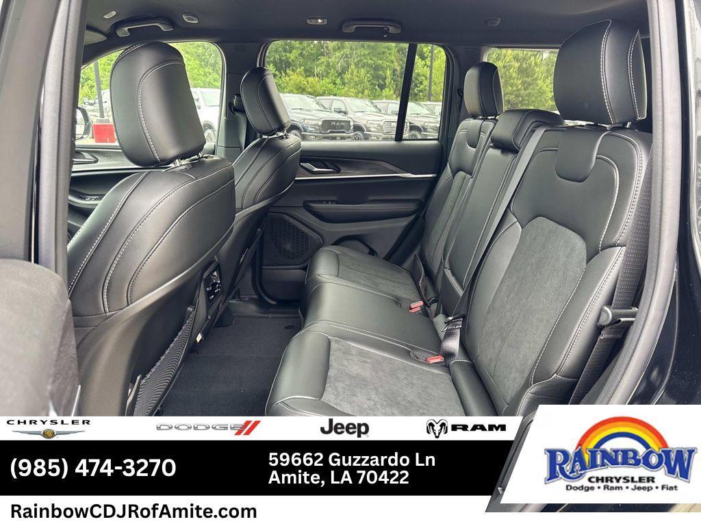 new 2026 Jeep Grand Cherokee car, priced at $44,144