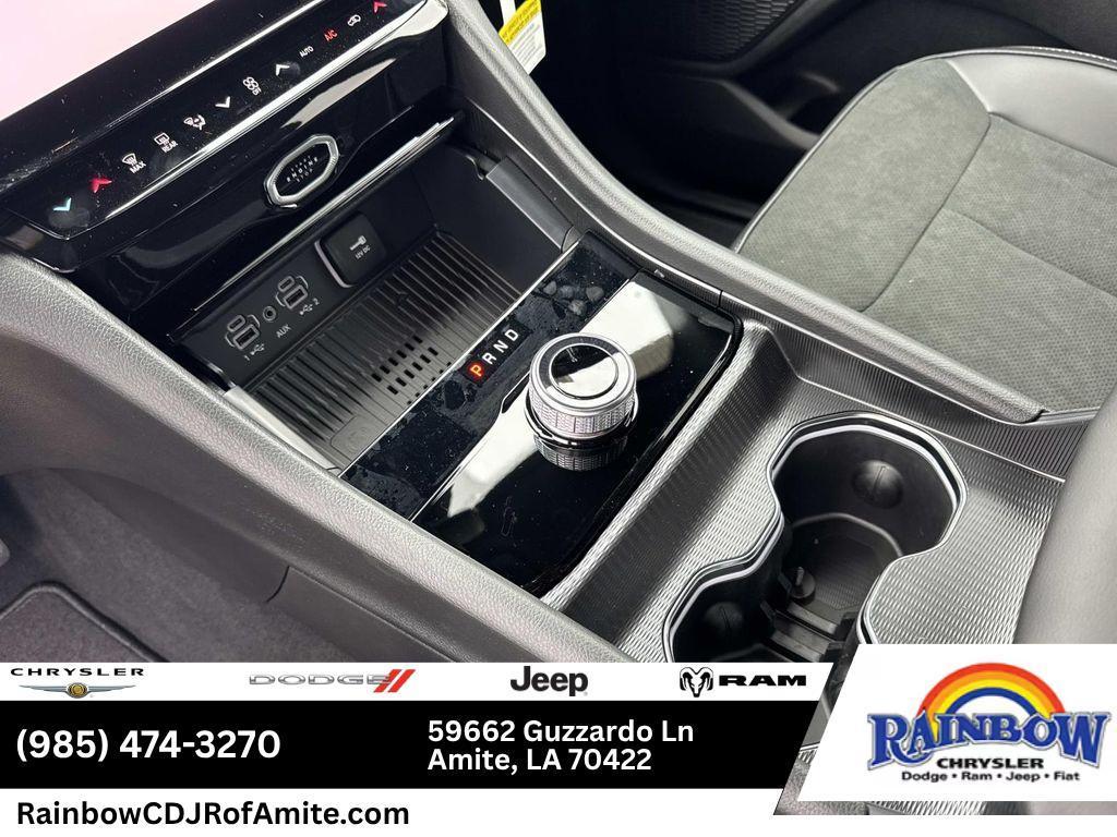 new 2026 Jeep Grand Cherokee car, priced at $44,144