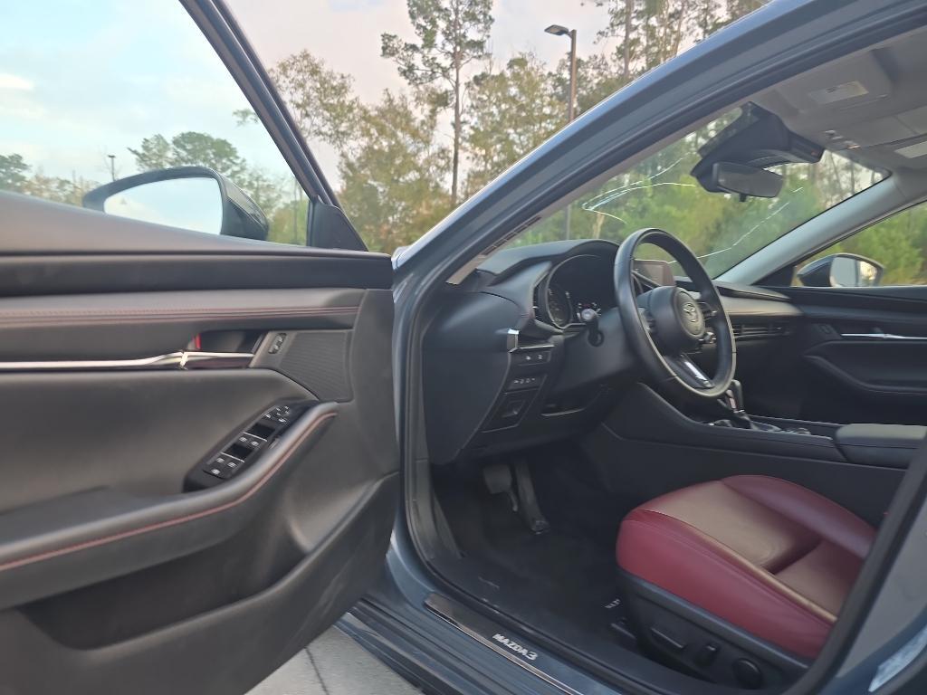 used 2024 Mazda Mazda3 car, priced at $24,188