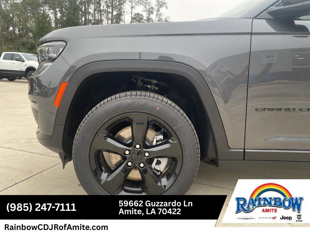 new 2025 Jeep Grand Cherokee L car, priced at $44,870