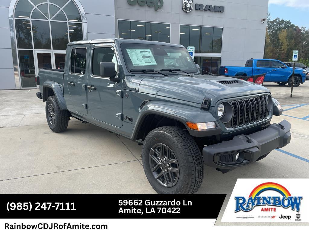 new 2026 Jeep Gladiator car, priced at $44,620