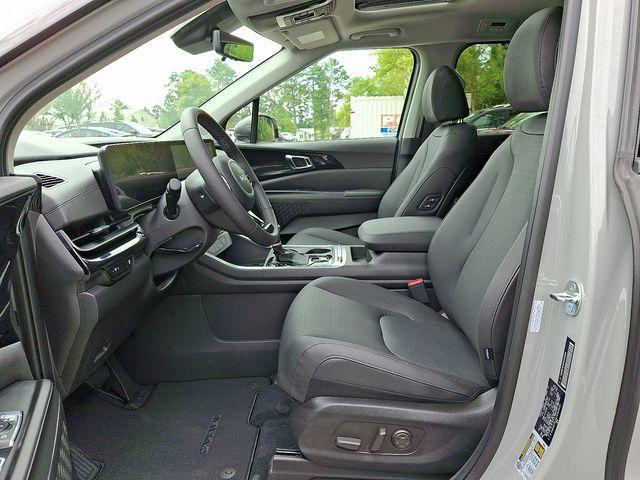 new 2026 Kia Carnival car, priced at $51,950