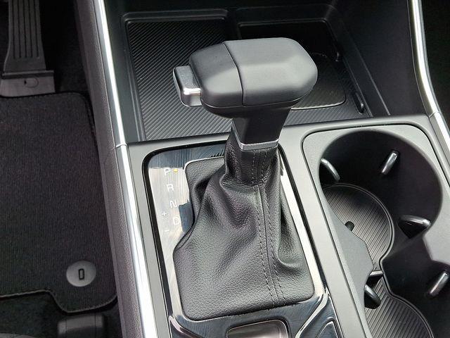 new 2026 Kia Carnival car, priced at $51,950