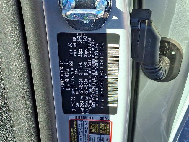 new 2026 Kia Sorento car, priced at $37,049