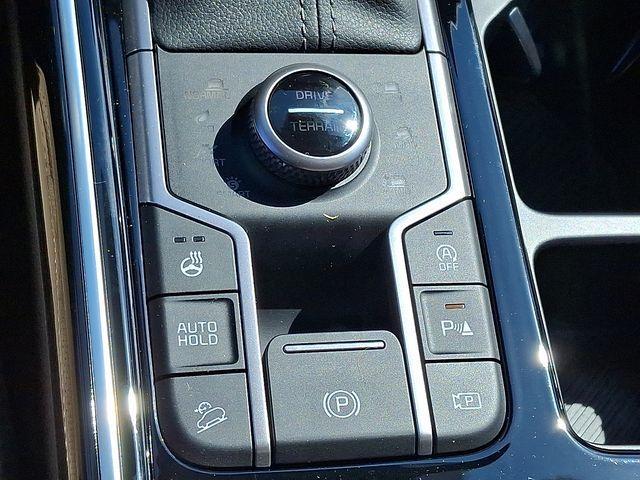 new 2026 Kia Sorento car, priced at $46,095