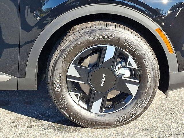 new 2026 Kia Sportage car, priced at $29,070