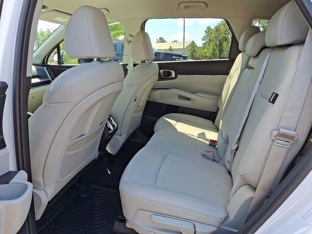 new 2026 Kia Sorento car, priced at $33,430