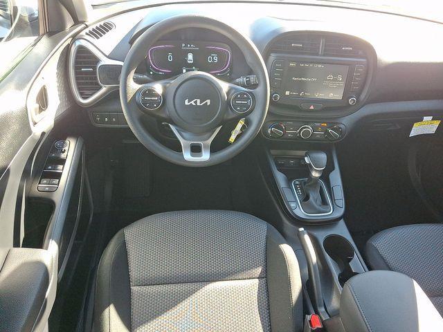 new 2025 Kia Soul car, priced at $21,592