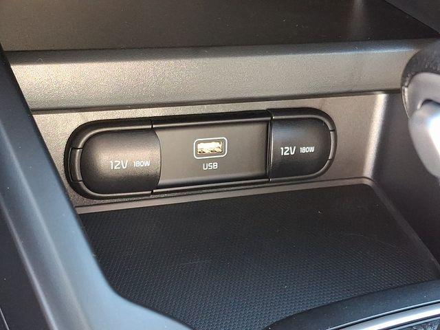 new 2025 Kia Soul car, priced at $21,592