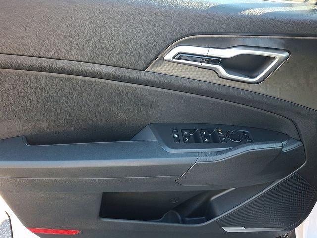 new 2026 Kia Sportage car, priced at $29,238