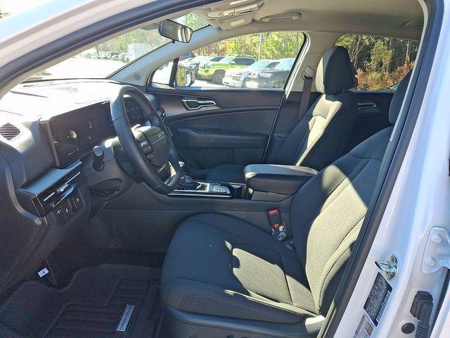 new 2026 Kia Sportage car, priced at $29,238