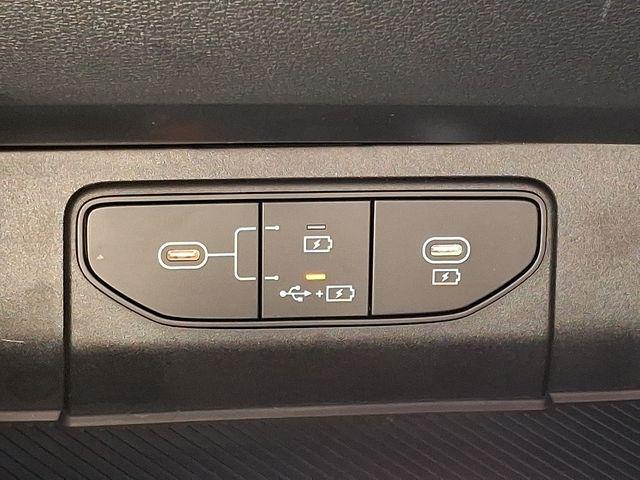 new 2026 Kia Sportage car, priced at $29,238