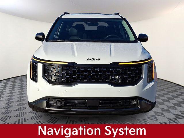 new 2026 Kia Carnival Hybrid car, priced at $53,570