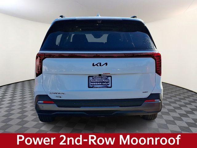 new 2026 Kia Carnival Hybrid car, priced at $53,570