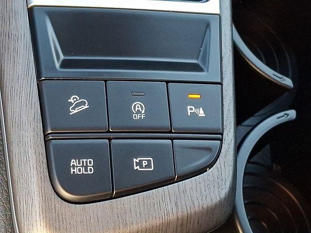 new 2026 Kia Sportage car, priced at $34,285