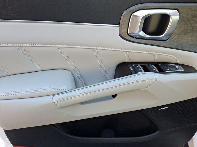 new 2026 Kia Sorento car, priced at $44,725