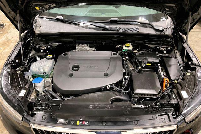 used 2025 Volvo XC40 car, priced at $33,000