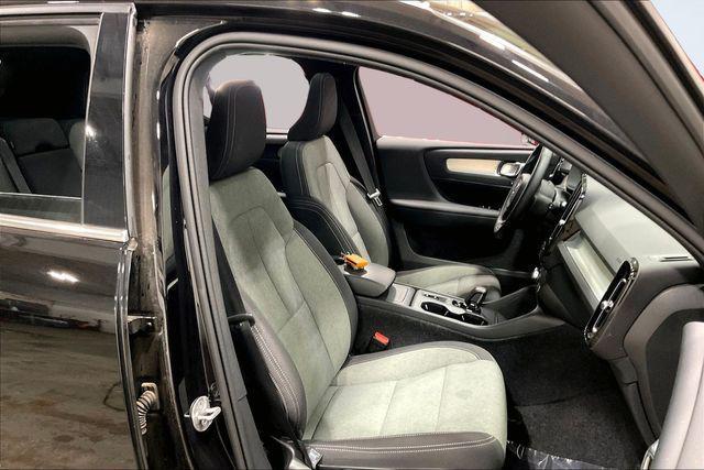 used 2025 Volvo XC40 car, priced at $33,000
