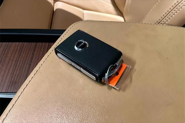 used 2024 Volvo XC60 Recharge Plug-In Hybrid car, priced at $48,500