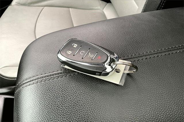 used 2020 Chevrolet Equinox car, priced at $19,000