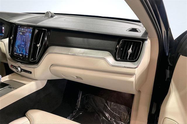 used 2024 Volvo XC60 Recharge Plug-In Hybrid car, priced at $47,400