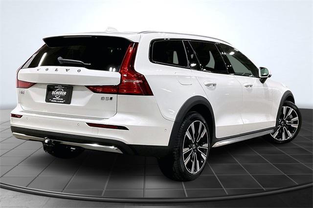 used 2024 Volvo V60 Cross Country car, priced at $46,400