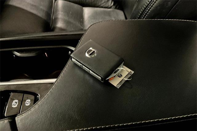 used 2021 Volvo XC90 Recharge Plug-In Hybrid car, priced at $23,500