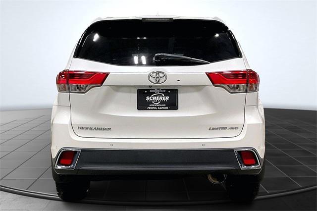 used 2018 Toyota Highlander car, priced at $24,400