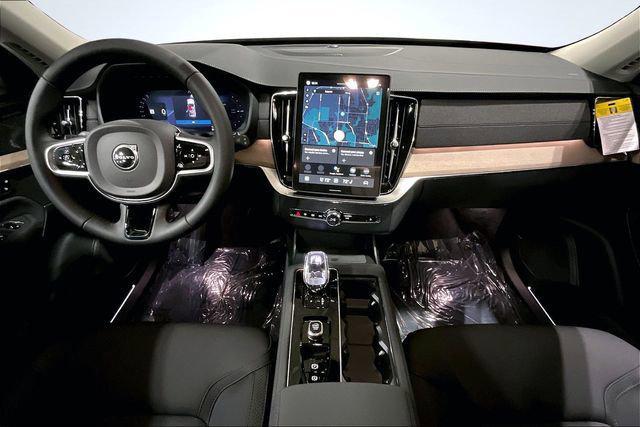 new 2026 Volvo XC90 Plug-In Hybrid car, priced at $76,875