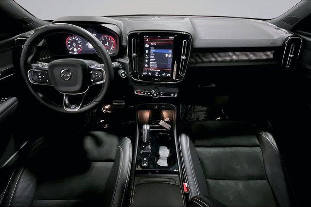 used 2020 Volvo XC40 car, priced at $16,500