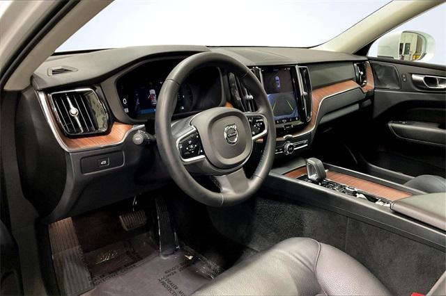 used 2023 Volvo XC60 car, priced at $32,900
