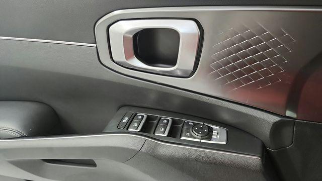 used 2022 Kia Sorento Hybrid car, priced at $26,990