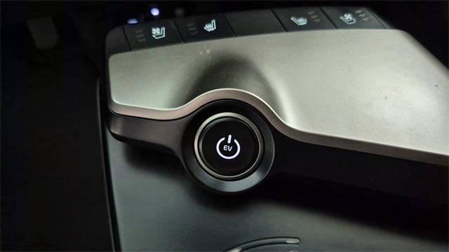 used 2025 Kia EV6 car, priced at $35,995