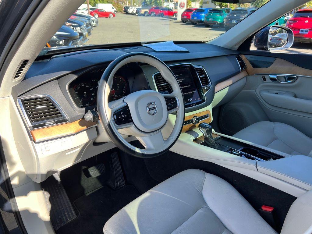 used 2022 Volvo XC90 car, priced at $34,571