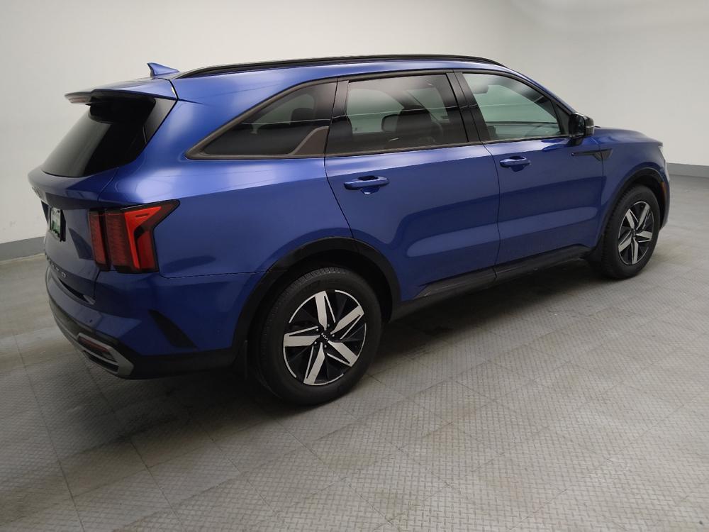 used 2022 Kia Sorento car, priced at $21,995