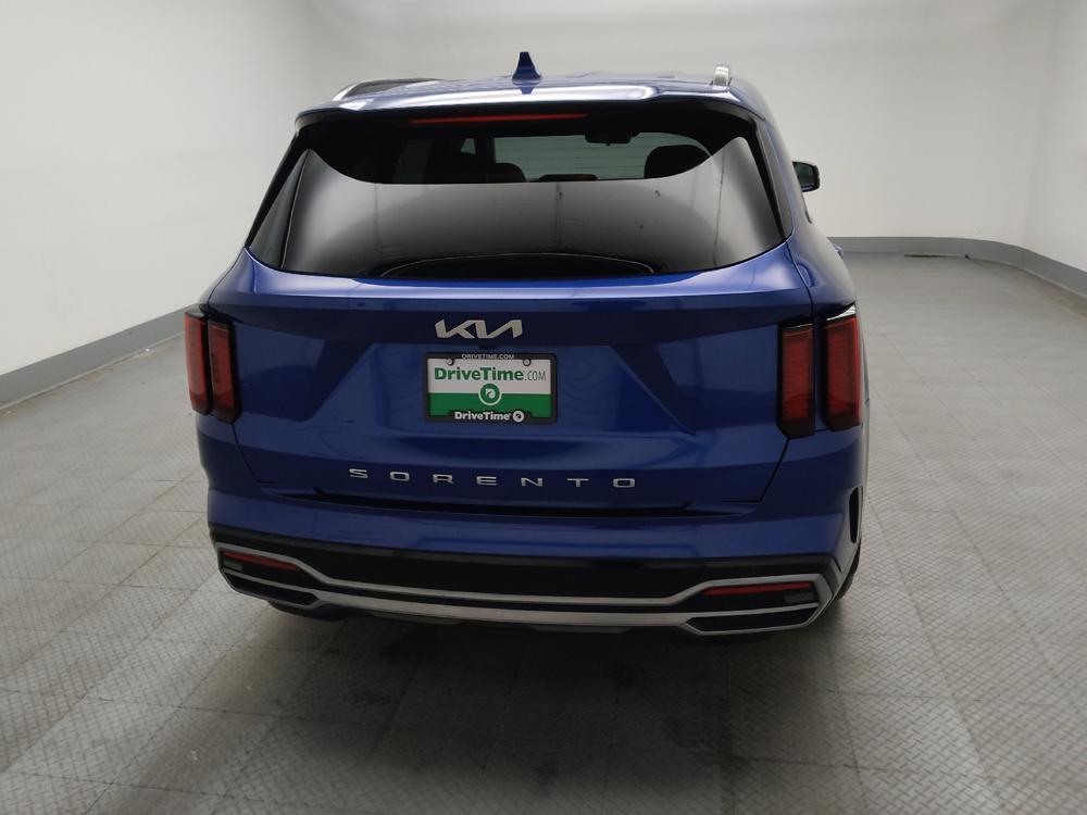 used 2022 Kia Sorento car, priced at $21,995