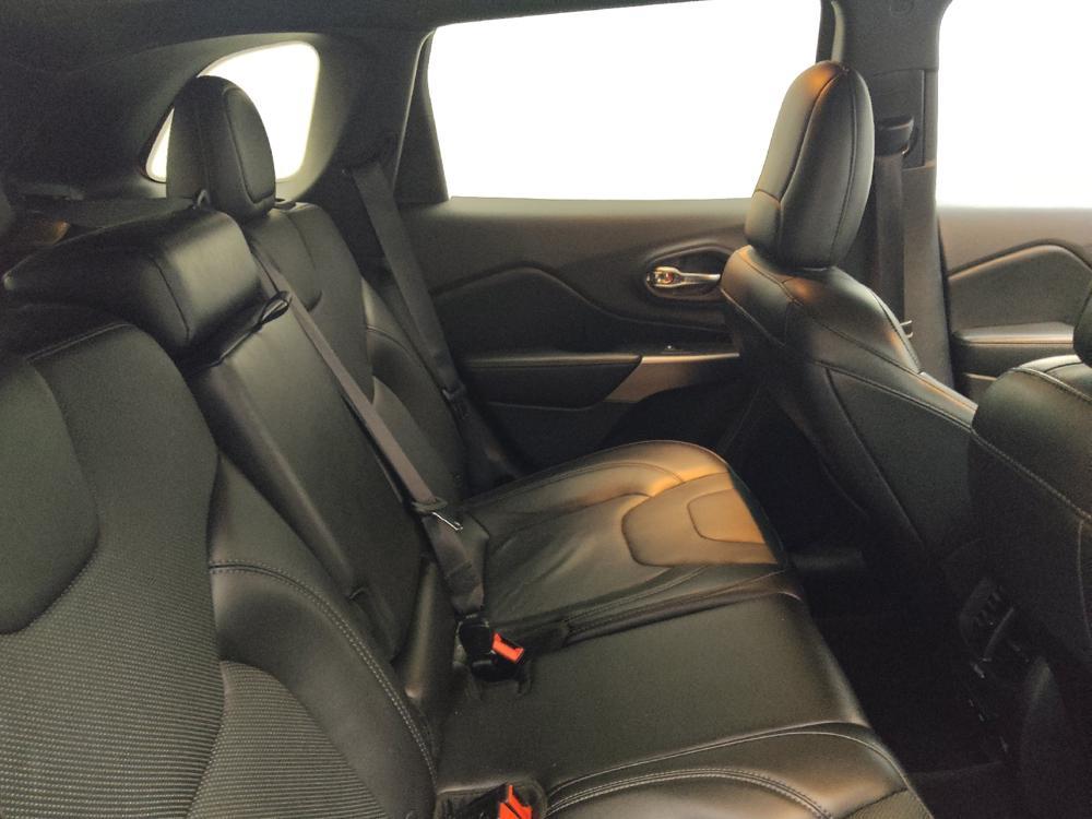 used 2019 Jeep Cherokee car, priced at $20,095