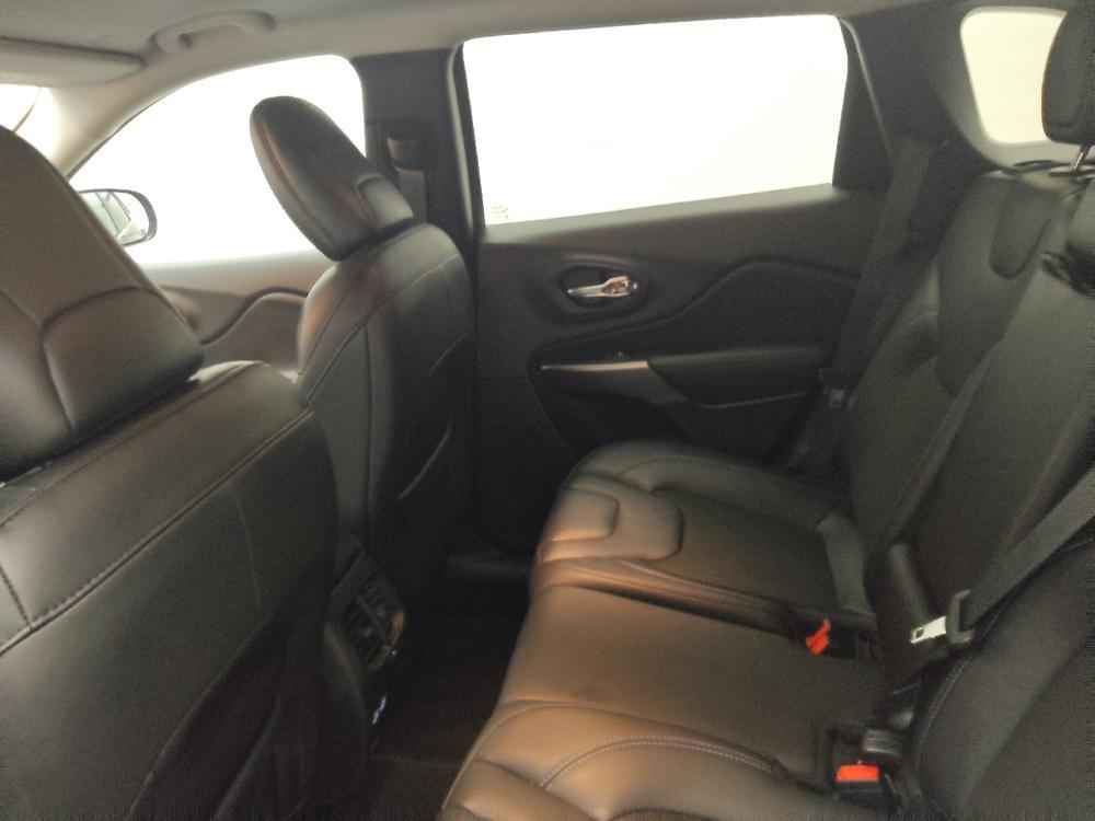 used 2021 Jeep Cherokee car, priced at $21,595