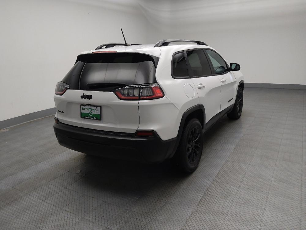 used 2023 Jeep Cherokee car, priced at $20,795