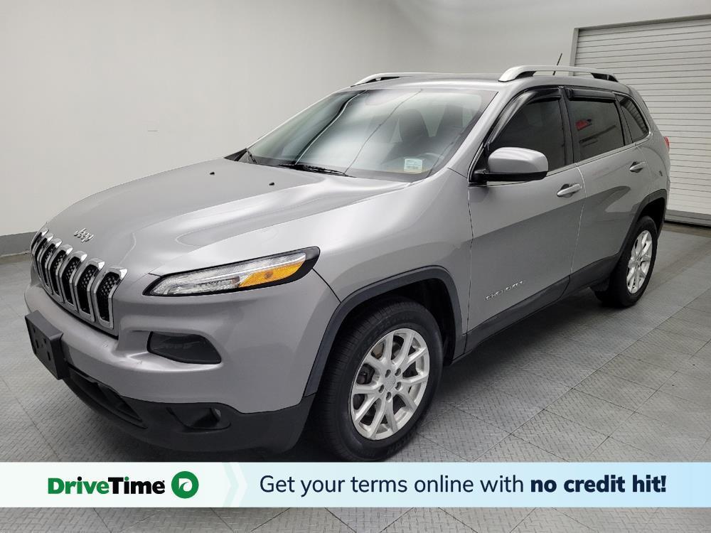 used 2015 Jeep Cherokee car, priced at $10,595