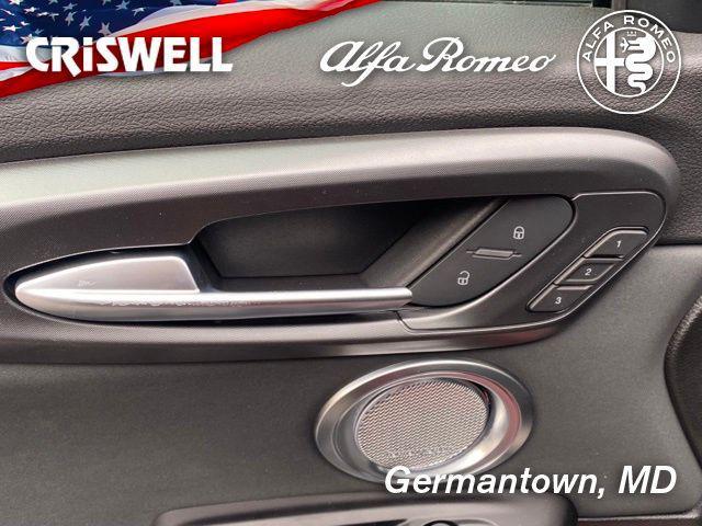 new 2024 Alfa Romeo Tonale car, priced at $39,040