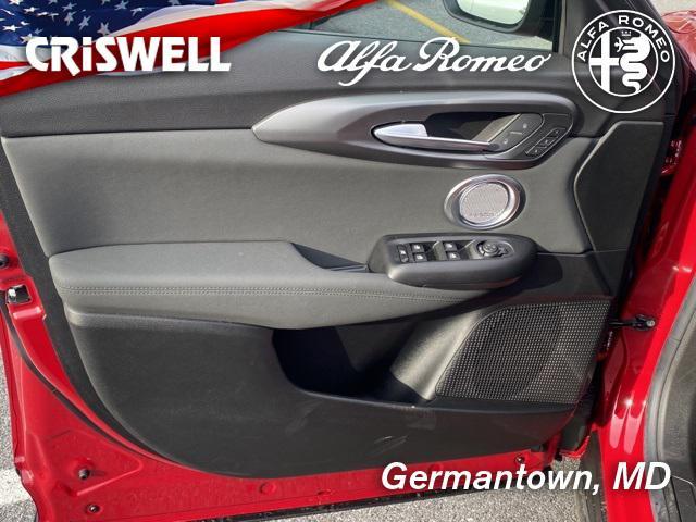 new 2024 Alfa Romeo Tonale car, priced at $51,385